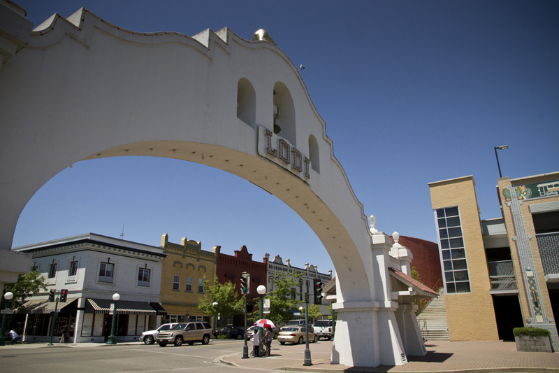 Lodi Arch